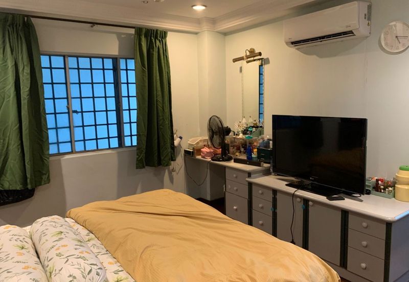 Pearl Point Condominium