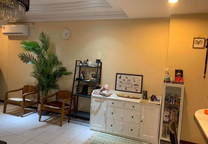 Pearl Point Condominium