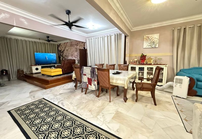 Freehold Bungalow With Big Land, Great Privacy, Great Potential - Hills Residence, Country Homes, Rawang