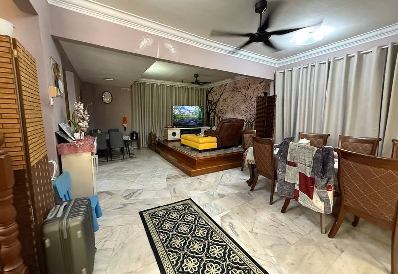 Freehold Bungalow With Big Land, Great Privacy, Great Potential - Hills Residence, Country Homes, Rawang