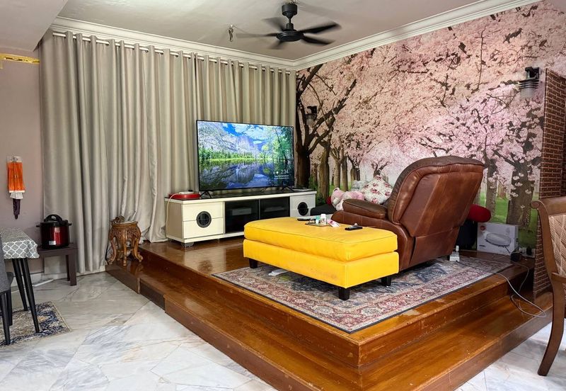 Freehold Bungalow With Big Land, Great Privacy, Great Potential - Hills Residence, Country Homes, Rawang