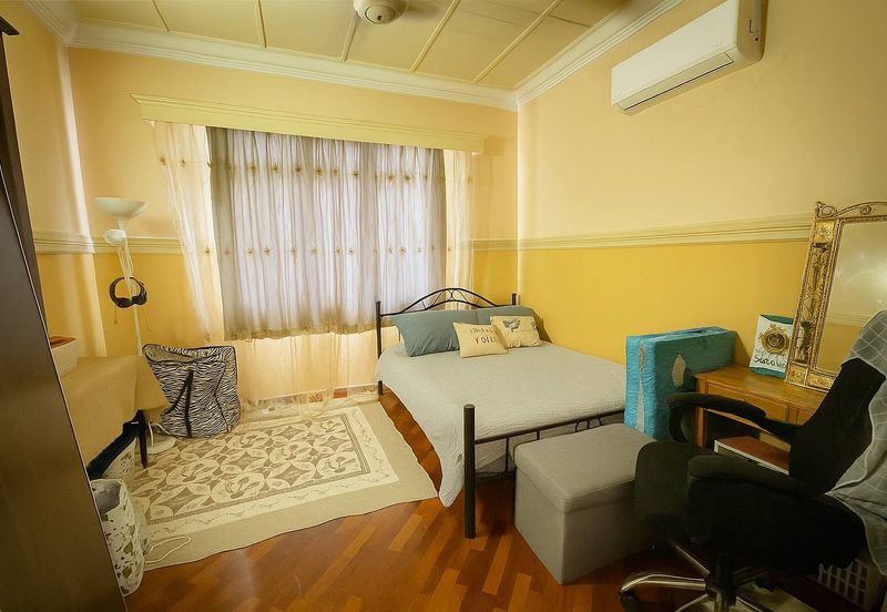 Freehold Bungalow With Big Land, Great Privacy, Great Potential - Hills Residence, Country Homes, Rawang