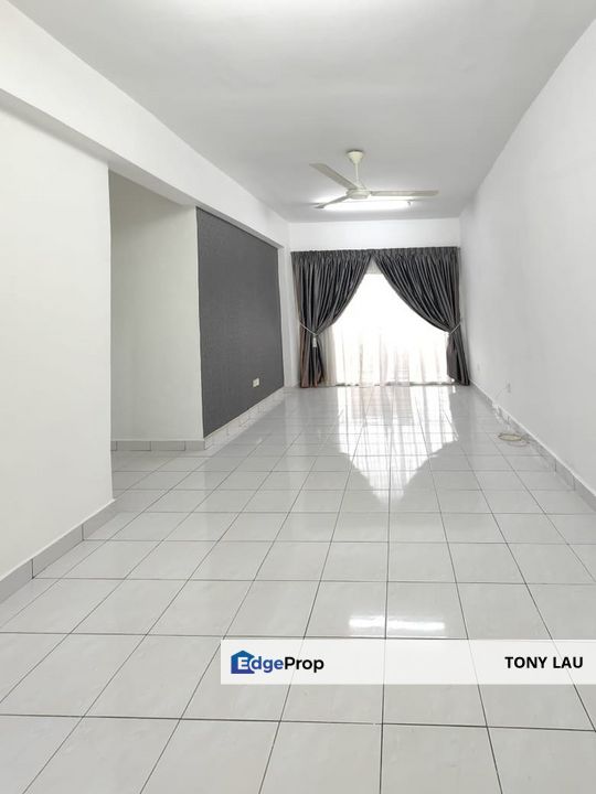 Freehold 3-Bedroom Near MRT & Major Highways in Kepong, Only RM380K - Mas Damansara KiPark Apartment , Selangor, Kepong