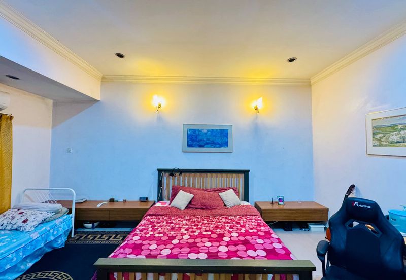 24x85 Freehold Terrace in Jalan Kubah Bukit Jelutong, Gated & Guarded