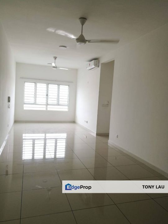 Freehold 3 Bed 2 Car Parks Savanna Executive Suite, Near Lift, High Rental Demand, Selangor, Bangi