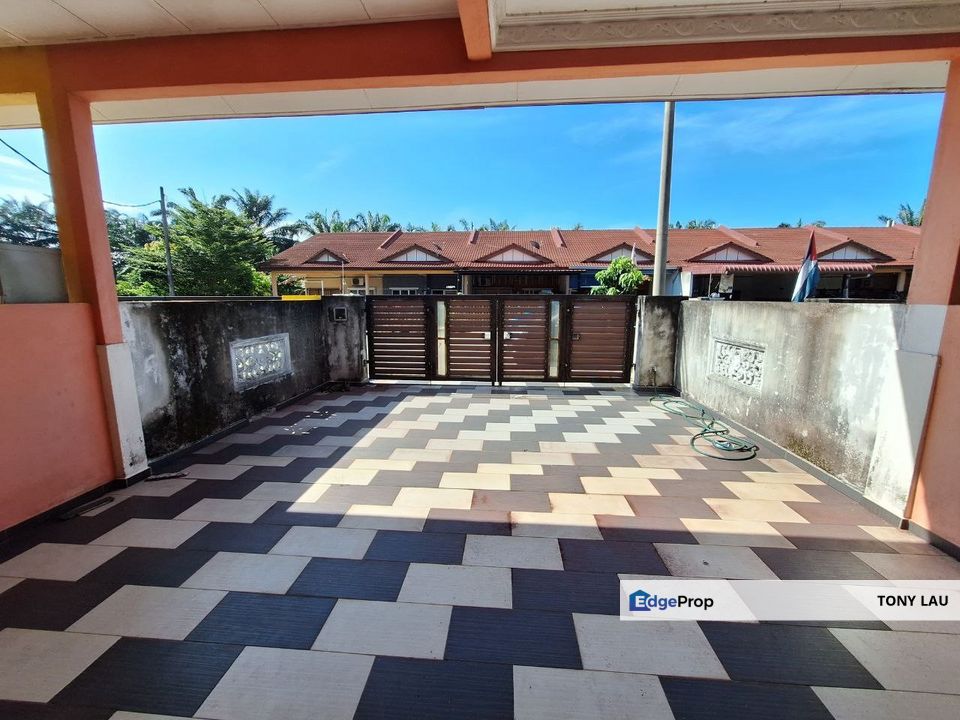 Freehold Renovated 3-Bedroom Single Storey Terrace in Desa Bukit Nilam, Meru, Klang – Only RM385K, Selangor, Klang