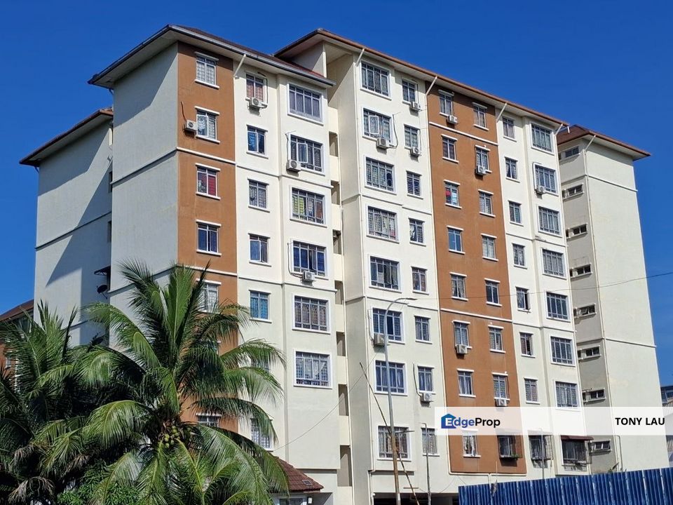 Easy-to-Rent 3 bedroom Apartment at Suria Subang, RM298K Only, Selangor, Subang Jaya