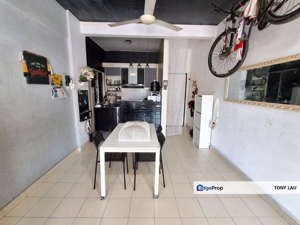 Easy-to-Rent 3 bedroom Apartment at Suria Subang, RM298K Only, Selangor, Subang Jaya