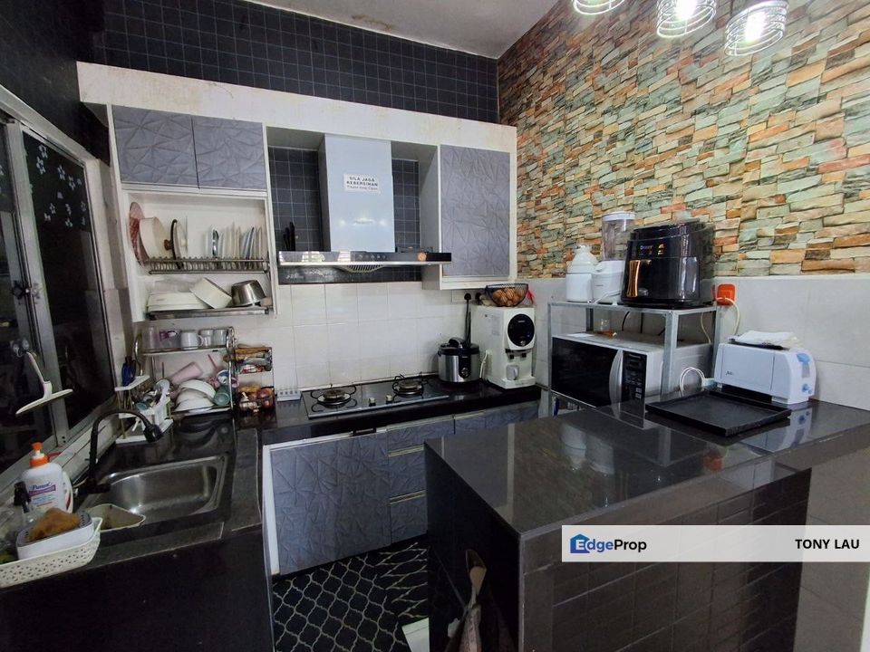 Easy-to-Rent 3 bedroom Apartment at Suria Subang, RM298K Only, Selangor, Subang Jaya