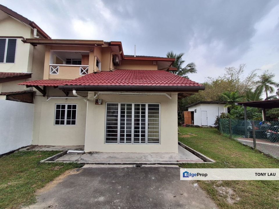 NEWLY REFURBISHED | 2-Sty Semi-D (Big Land) | Freehold Malay Reserve @ Jalan Tanjung Dahan, Kampung Jln Kebun, Shah Alam, Selangor, Selangor, Shah Alam