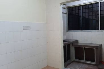 Idaman Sutera Condominium