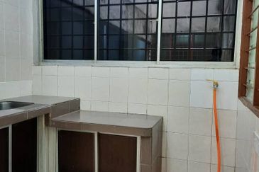 Idaman Sutera Condominium