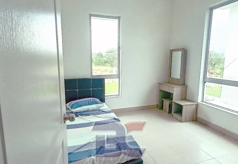 VILLA IDAMAN TANAH HITAM, CHEMOR