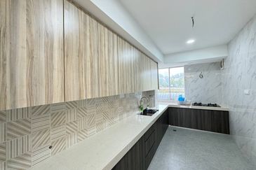 Sinaran Ukay Residence (Casa-Del-Sol)