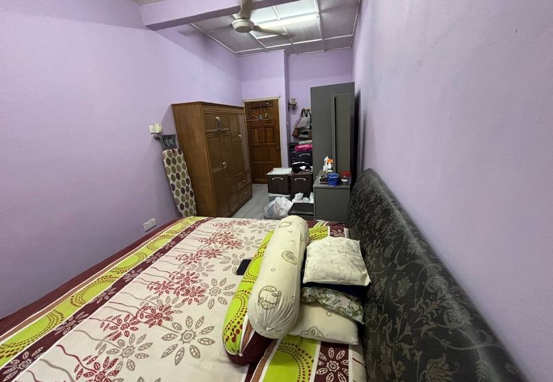 2 storey terrace fully extended below market value, Taman Melawati!!