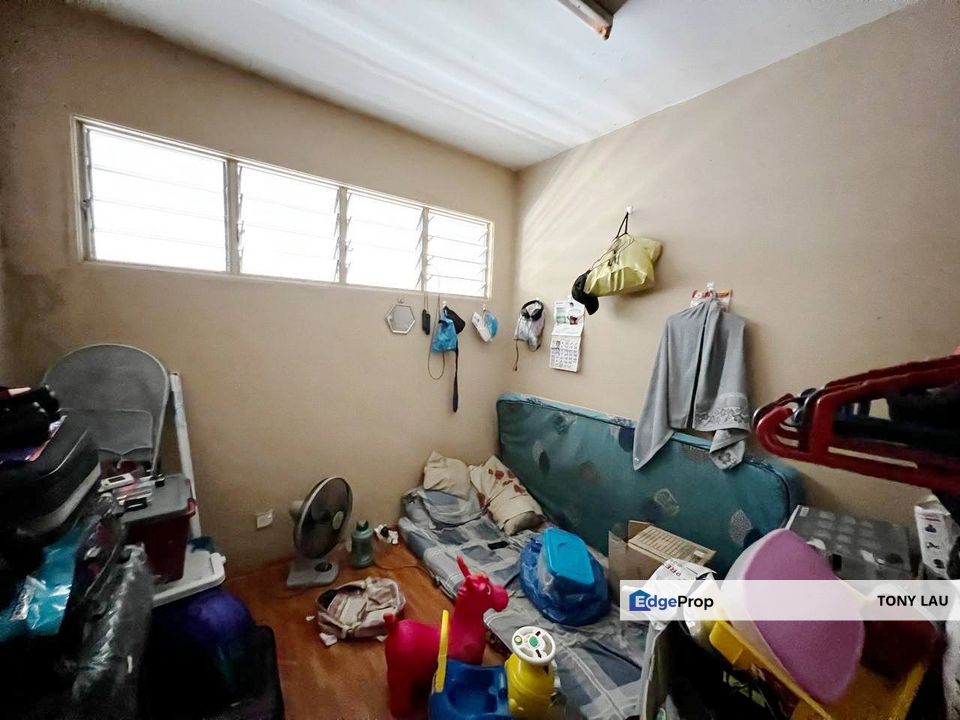 FOR SALE- Flat Taman Medan Cahaya, Taman Dato’ Harun Petaling Jaya Selangor, Selangor, Petaling Jaya