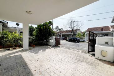 Bandar Saujana Putra