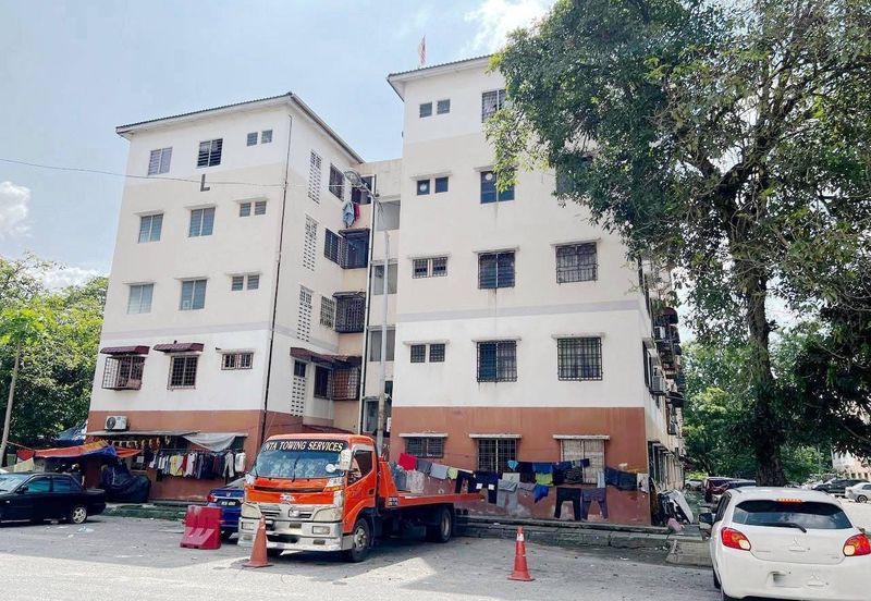 Bukit Tinggi 2 Apartment