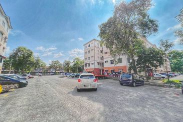 Bukit Tinggi 2 Apartment