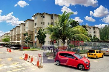 Pangsapuri Akasia, Bandar Botanic