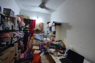 Pangsapuri Akasia, Bandar Botanic