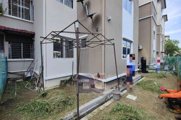 Pangsapuri Akasia, Bandar Botanic