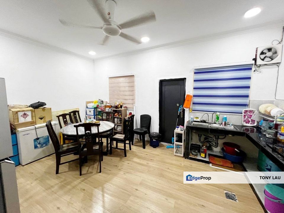 Renovated, Freehold, Mature Location: Double Storey Terrace for Sale - Taman Klang Utama, Selangor, Klang