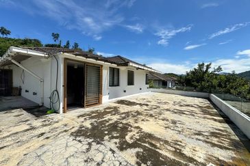 Renovated 2-Storey Bungalow with Pool Taman Bukit Mewah, Ampang