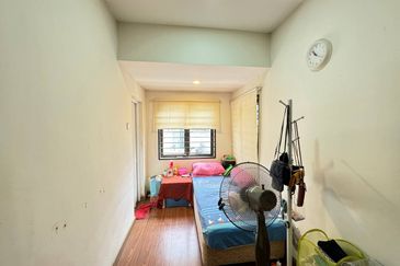 Renovated 2-Storey Bungalow with Pool Taman Bukit Mewah, Ampang