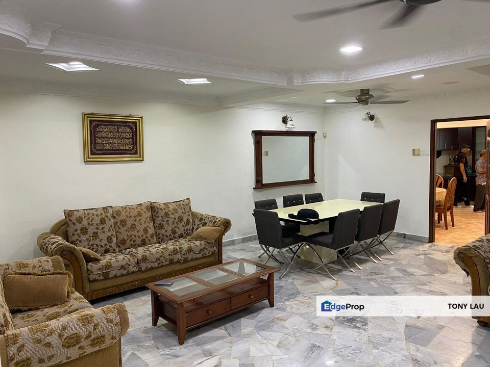 Fully Furnished, Renovated 2-Storey House in Taman Bunga Negara, Sek 27 Shah Alam, Selangor, Shah Alam