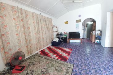 Single Storey Bungalow in Taman Tenaga, Puchong, Selangor