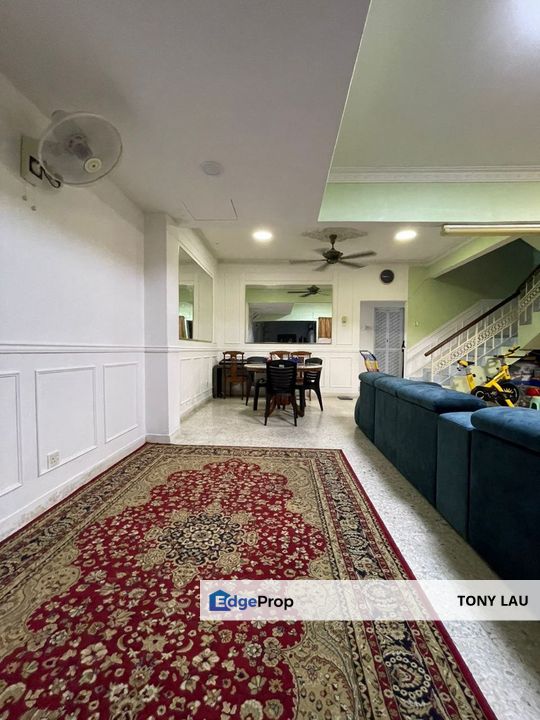 Hill Land Property Double-Storey Terrace, Taman Perwira Indah, Gombak, Selangor, Gombak