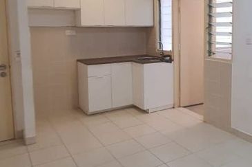 De Bayu Apartment @ Setia Alam