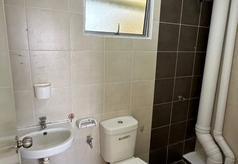 De Bayu Apartment @ Setia Alam