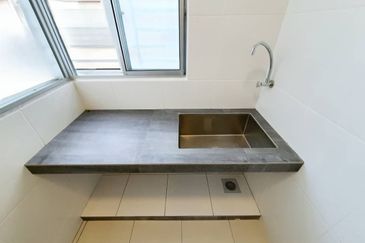 De Bayu Apartment @ Setia Alam