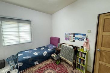 Residensi Bistaria, Ukay Bistari