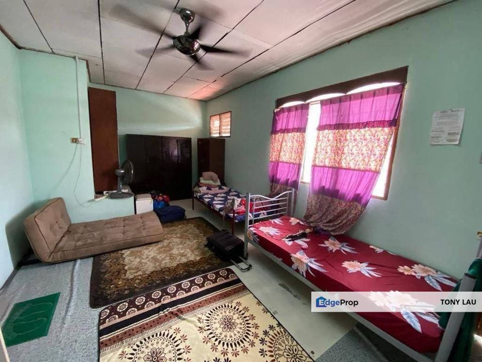 Double Storey Terrace in Prime Location, Seksyen 11, Shah Alam, Selangor, Shah Alam