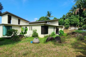 Banglo Taman Bukit Bayroute Permai, Kuantan