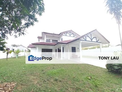 Spacious 2-Storey Bungalow in Seksyen 9, Shah Alam, Selangor, Shah Alam