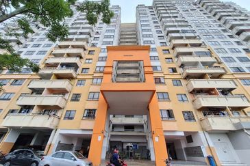 Vista Millennium Condominiums