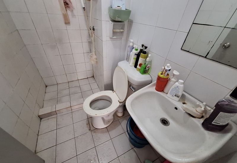 Vista Millennium Condominiums