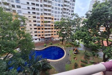 Vista Millennium Condominiums