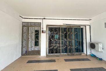 Perdana College Heights