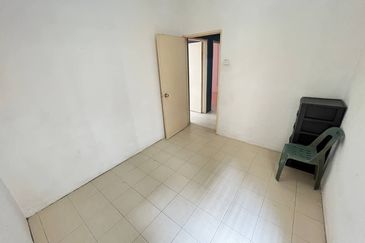 Laman Suria Apartment, Kajang Utama – Great Amenities & Low Floor!