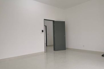 D'Cendana, Bandar Tasik Kesuma, Semenyih - Corner 2-Storey Terrace for Sale 