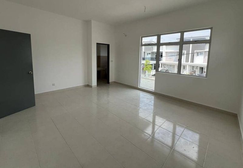D'Cendana, Bandar Tasik Kesuma, Semenyih - Corner 2-Storey Terrace for Sale 