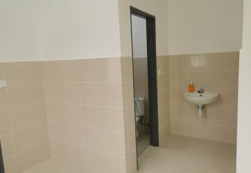 D'Cendana, Bandar Tasik Kesuma, Semenyih - Corner 2-Storey Terrace for Sale 