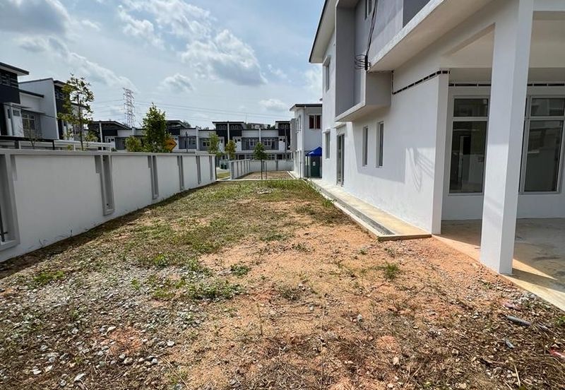 D'Cendana, Bandar Tasik Kesuma, Semenyih - Corner 2-Storey Terrace for Sale 