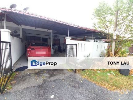 Single Storey Terrace in Seksyen 1, Bandar Rinching, Semenyih, Selangor, Semenyih