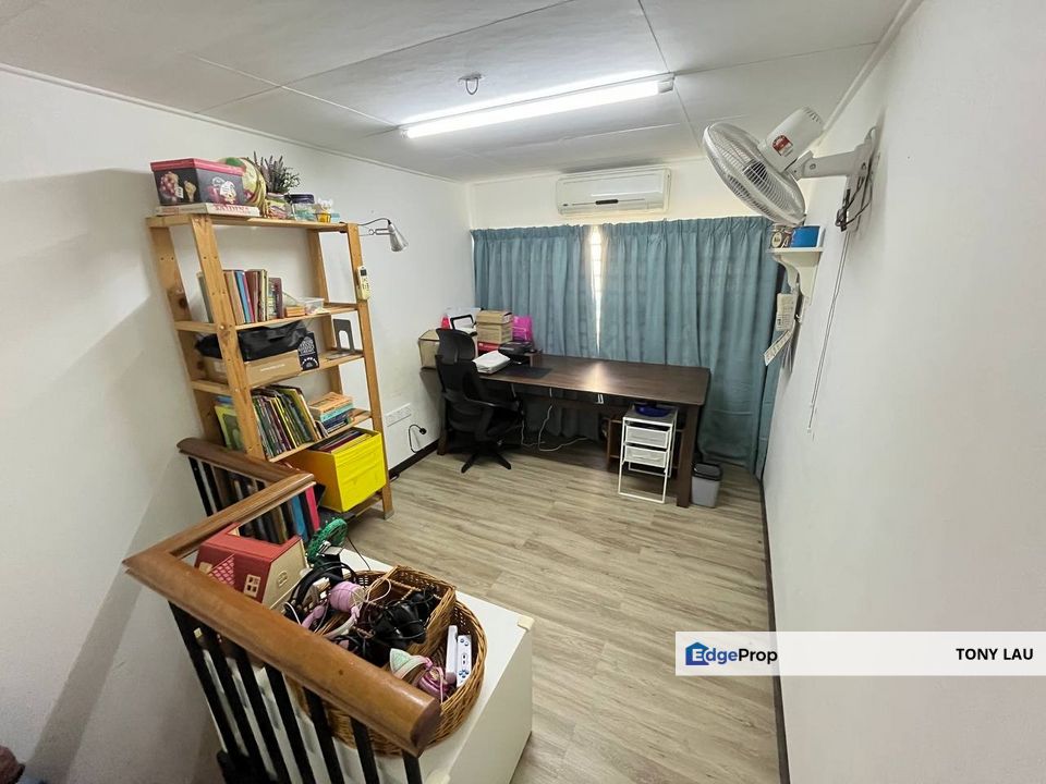 Renovated Double-Storey Terrace, Taman Saujana Sutera, Seremban 2 , Negeri Sembilan, Seremban